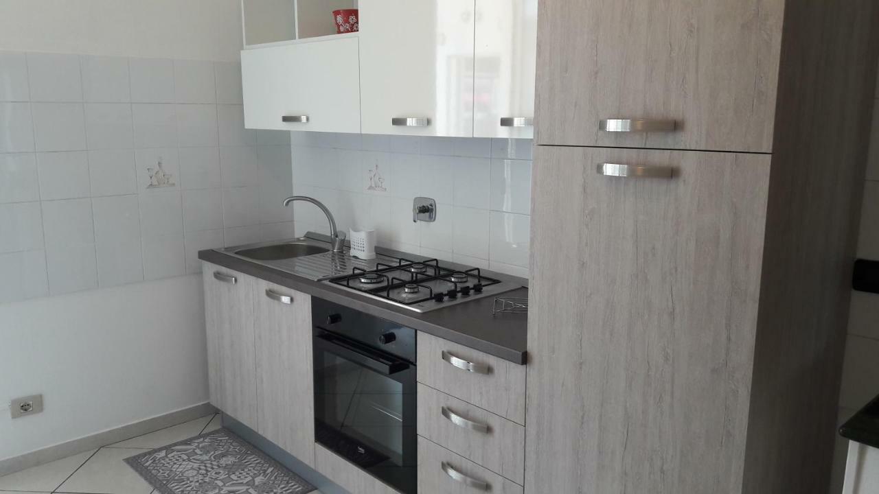Residenza Leonarda Apartment Vado Ligure Exterior photo