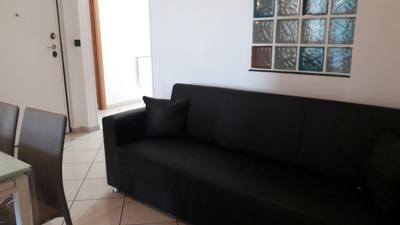 Residenza Leonarda Apartment Vado Ligure Exterior photo